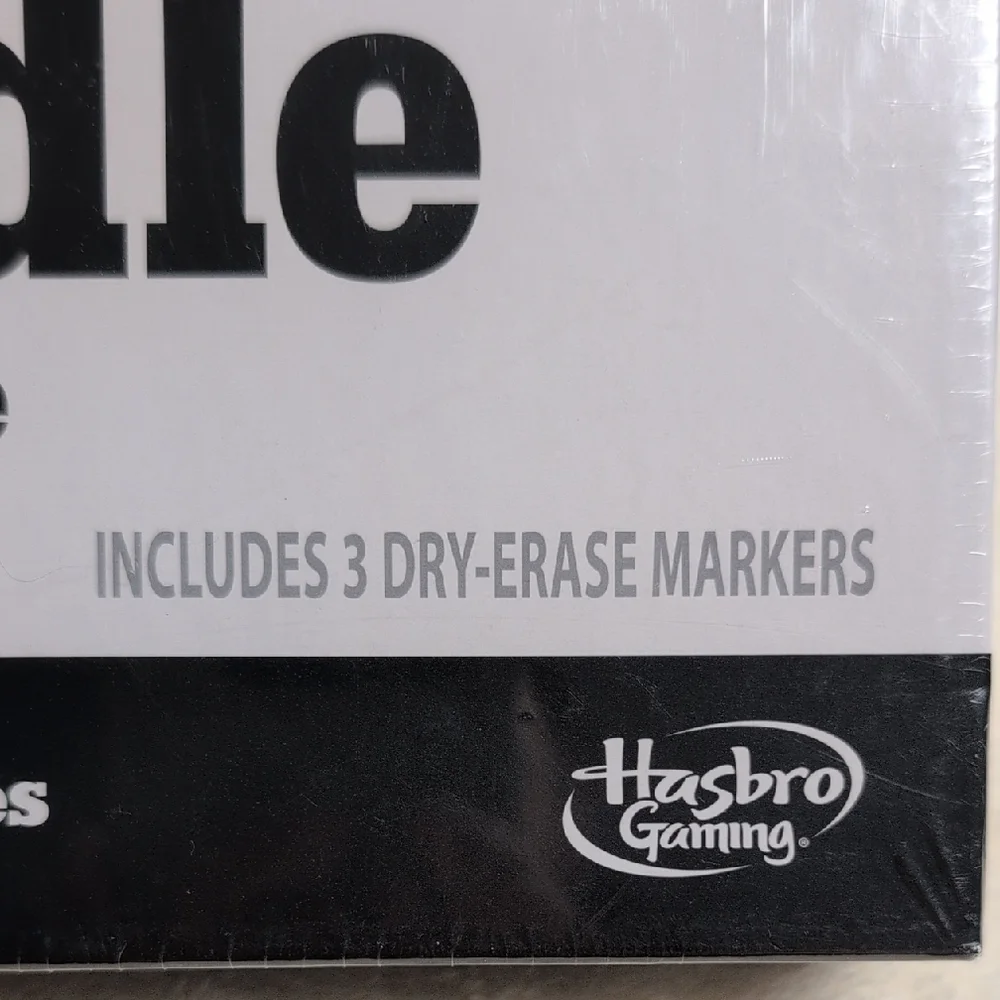 Hasbro Wordle The Party Game - White with Green & Yellow Tiles - Picture 11 of 16